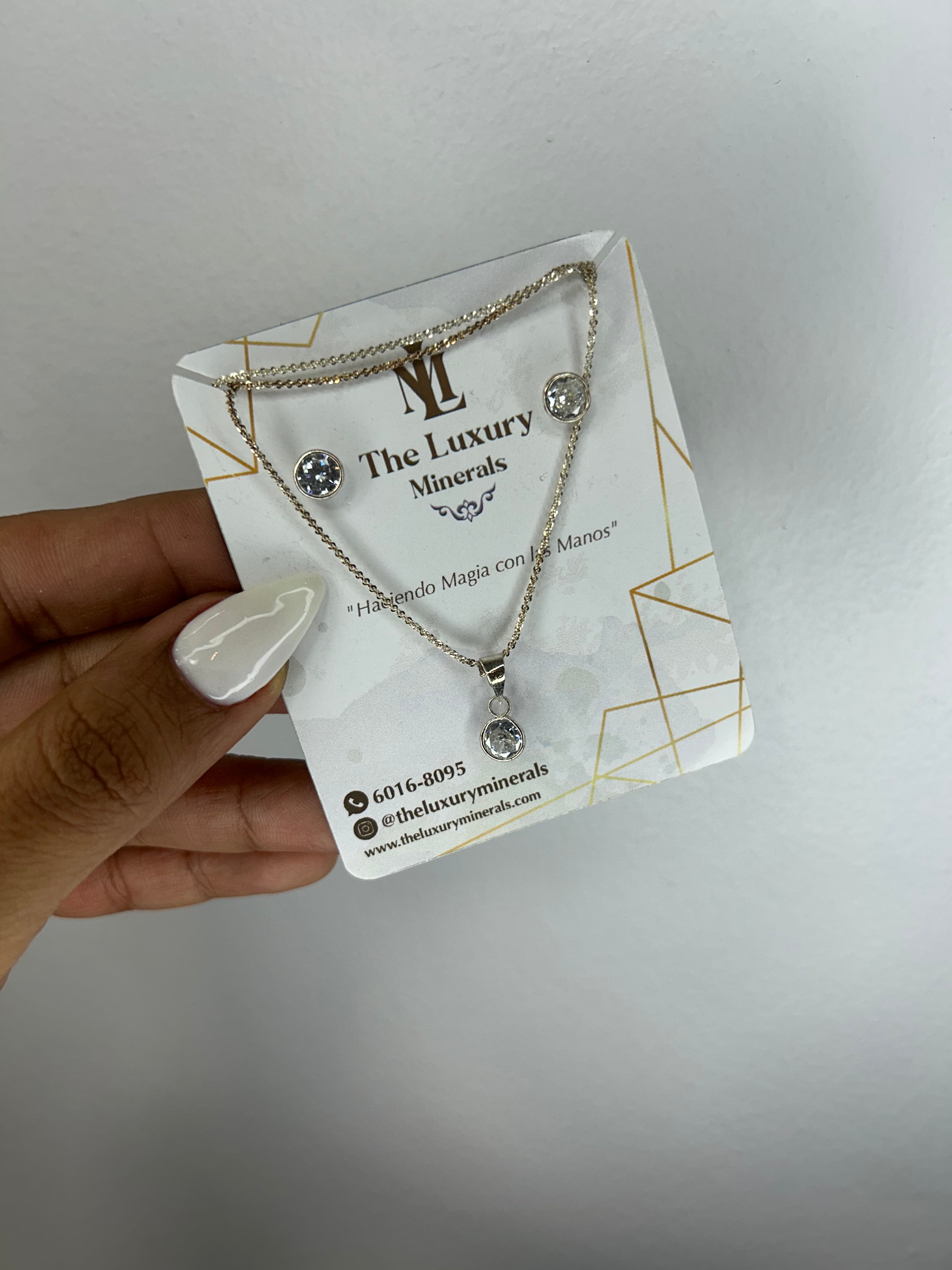 Set Collar y Aretes Cristal