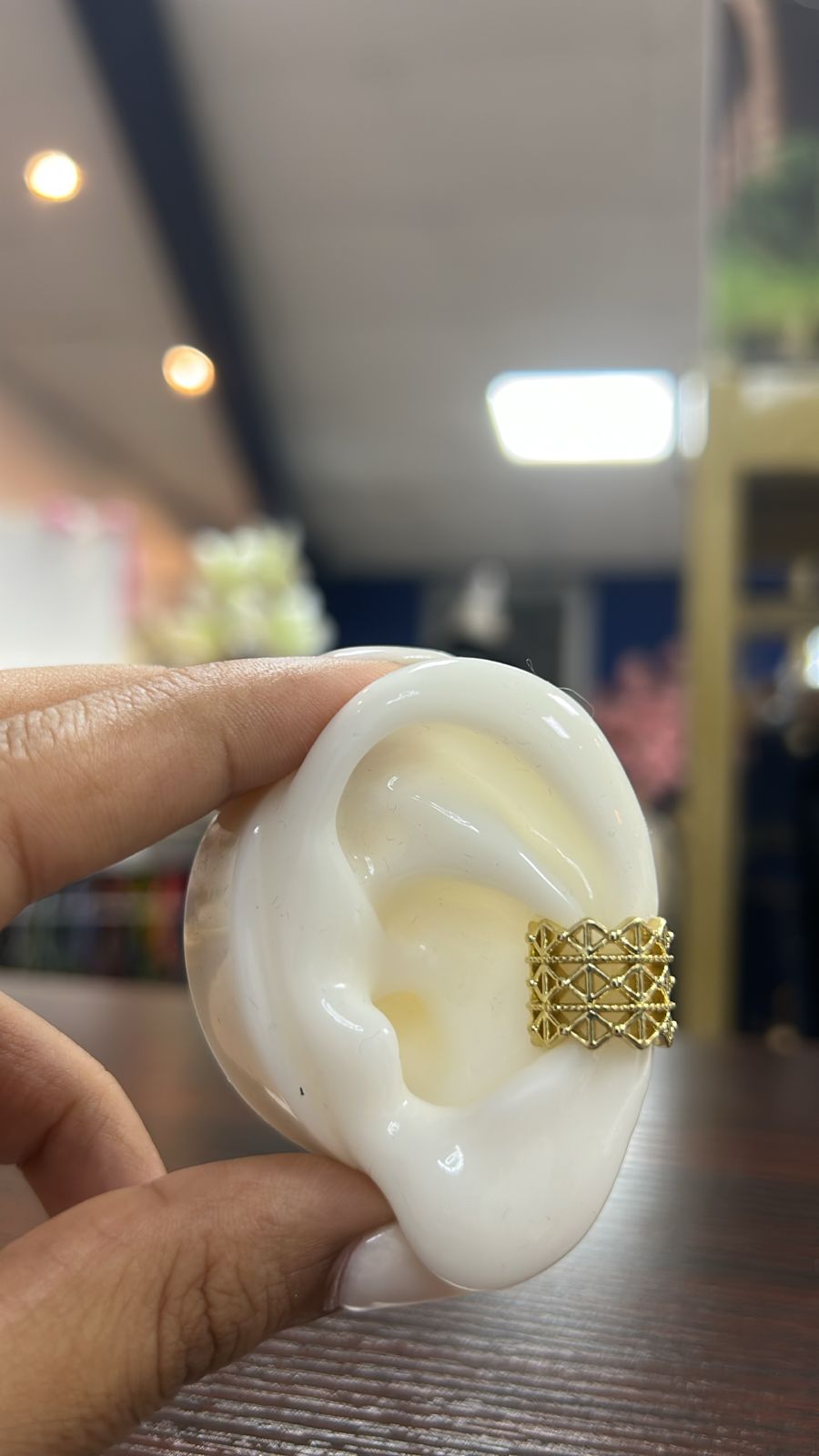 Ear Cuffs Dorados Morenos