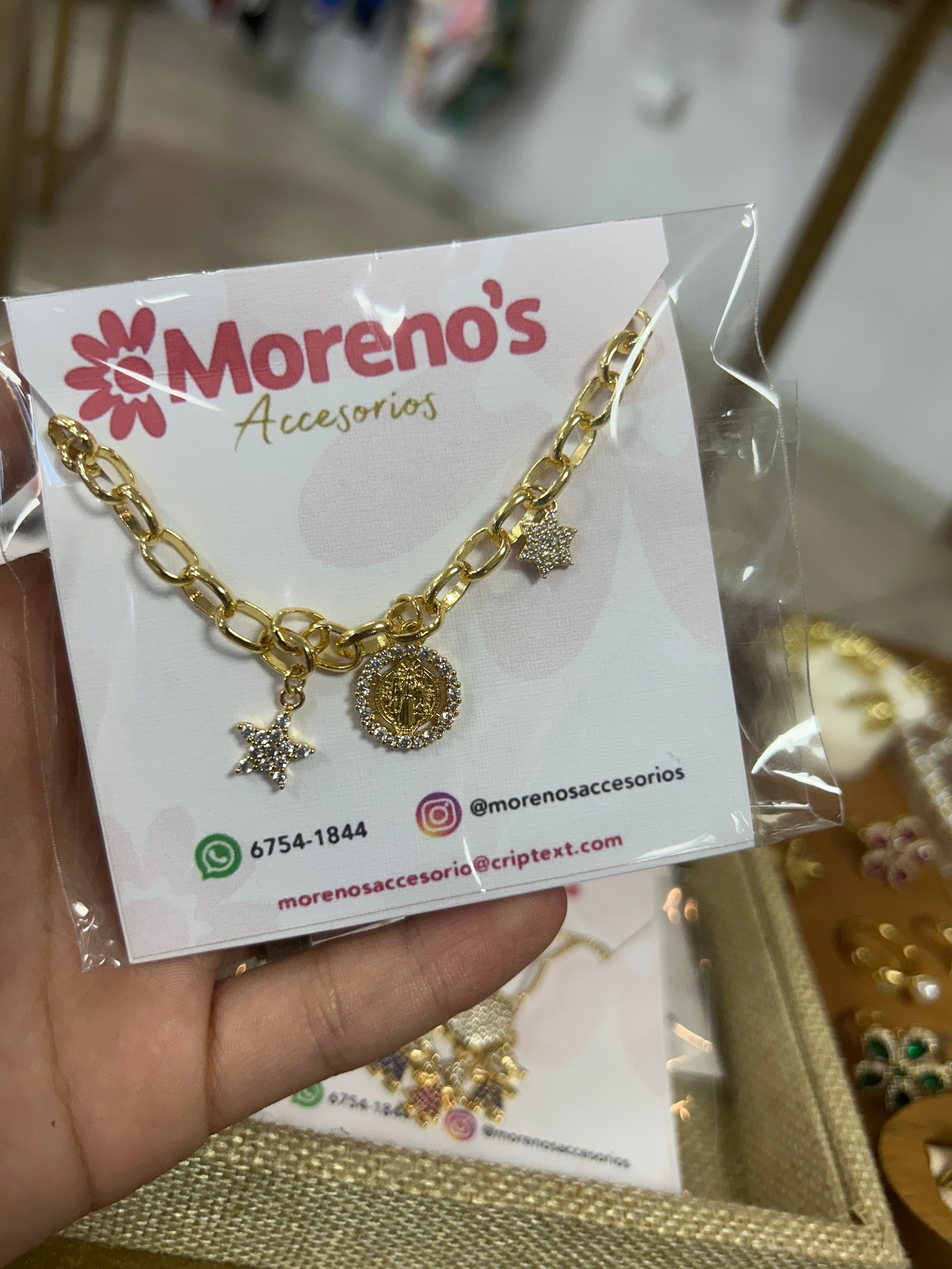 Collar San Benito brillante