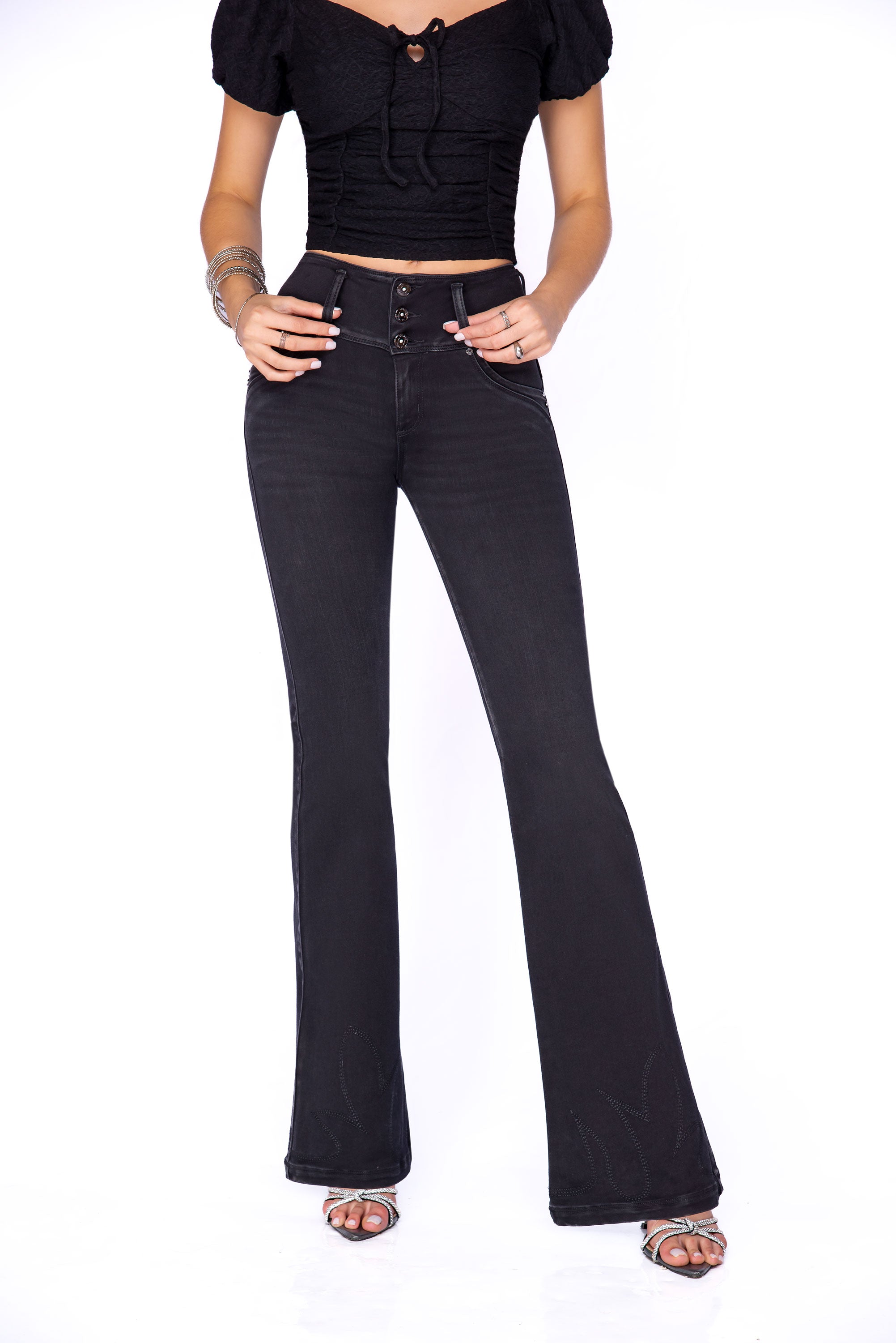 Black Flare Jean 3 Botones