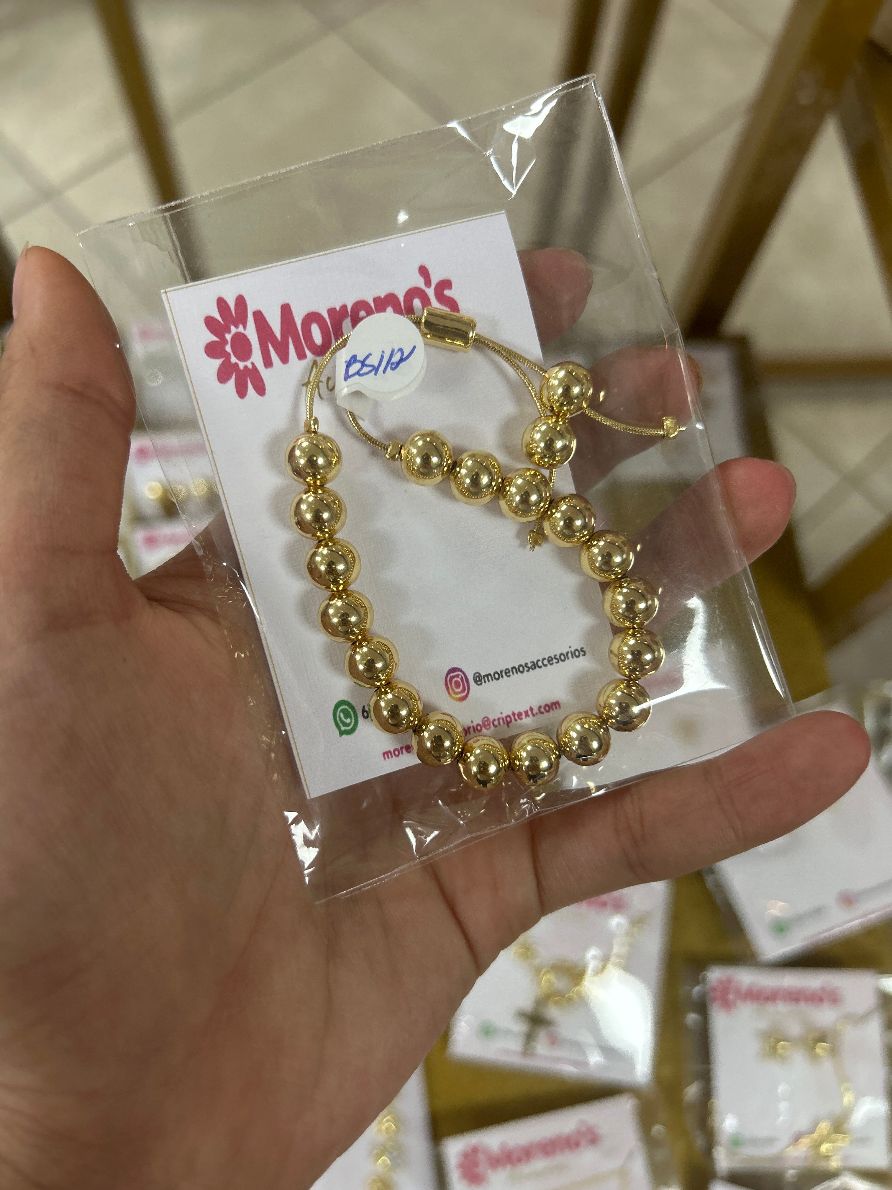 Pulseras doradas