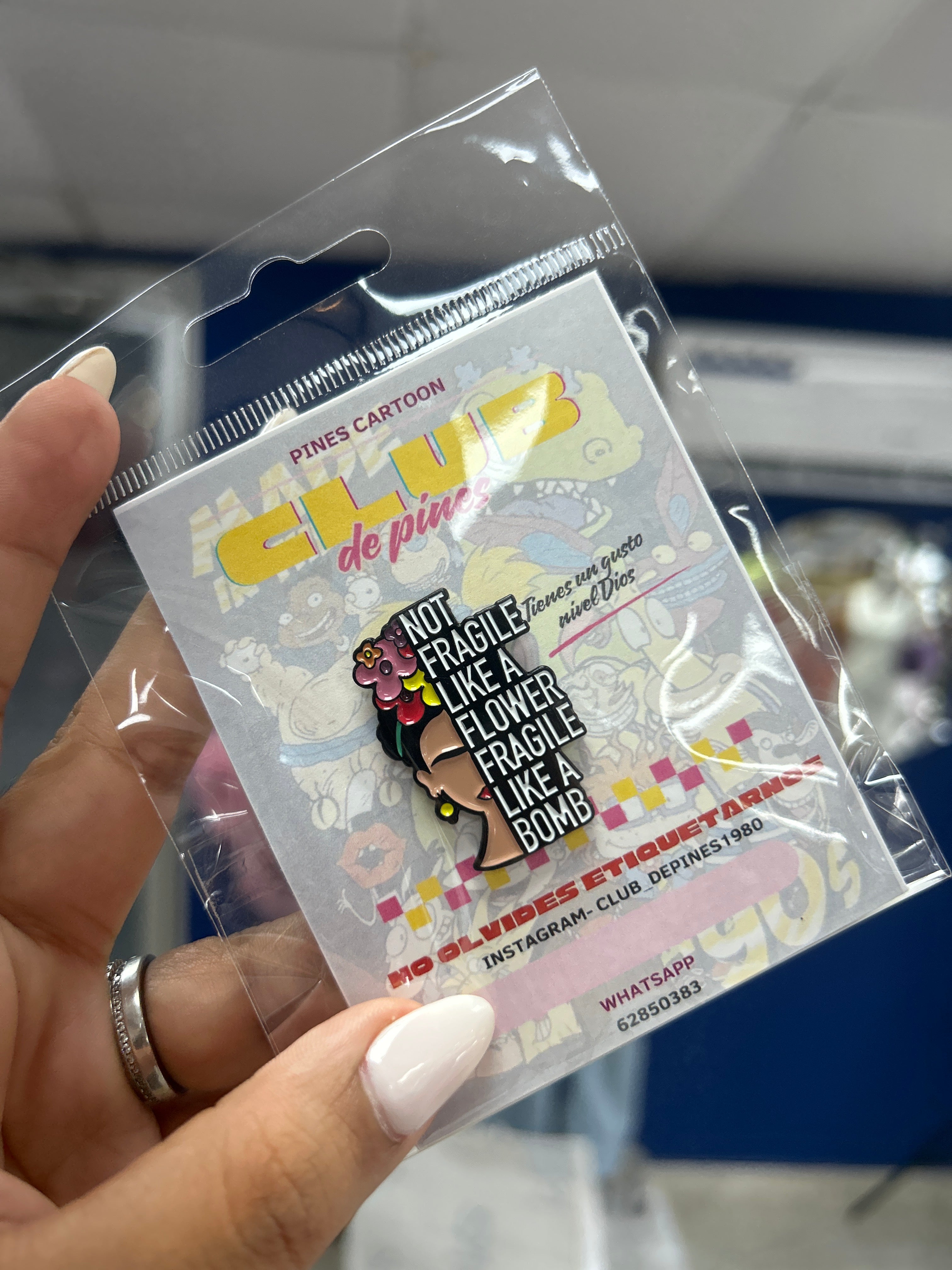 Pin Frida Kalo
