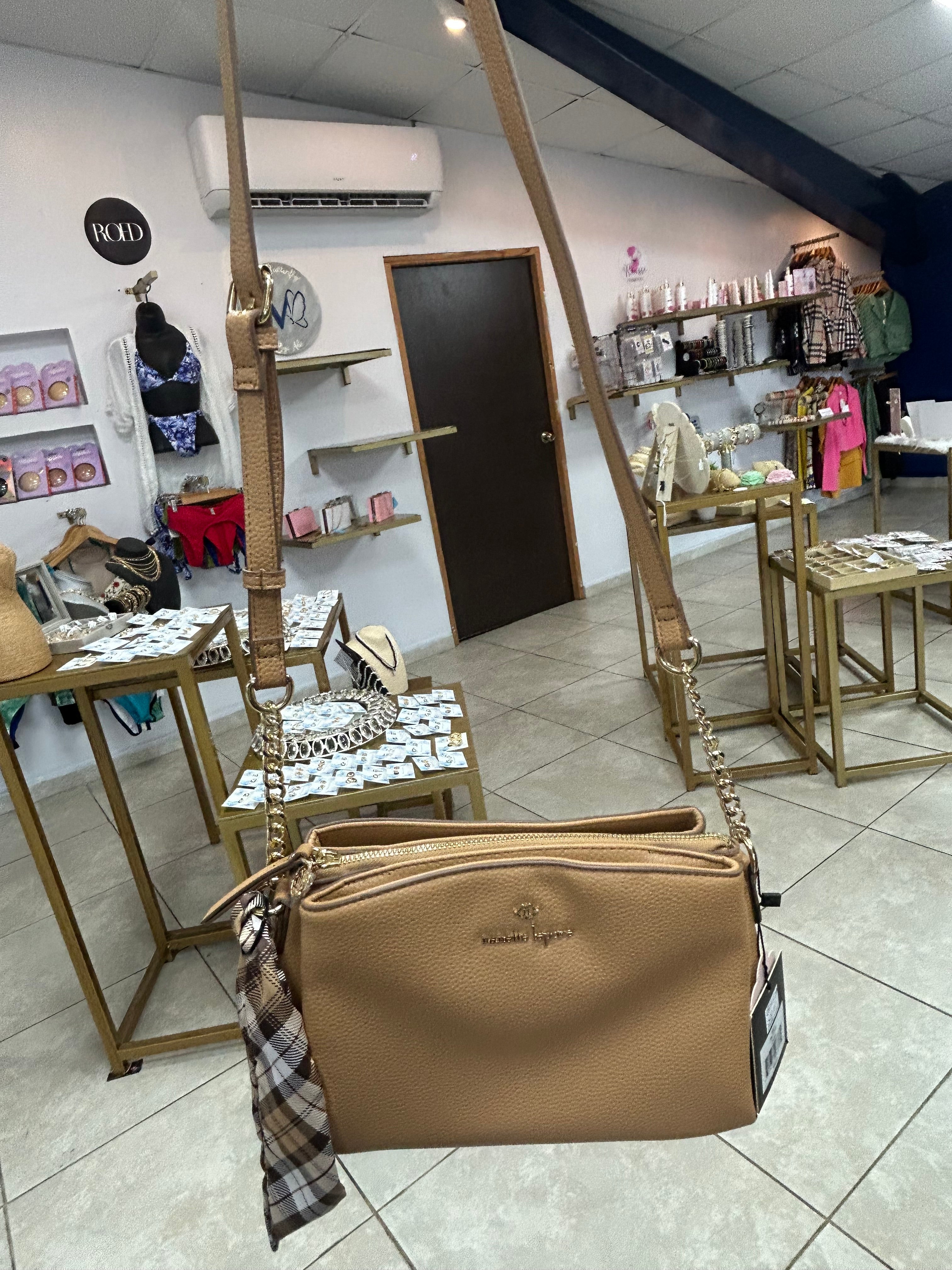 CrossBody Crema