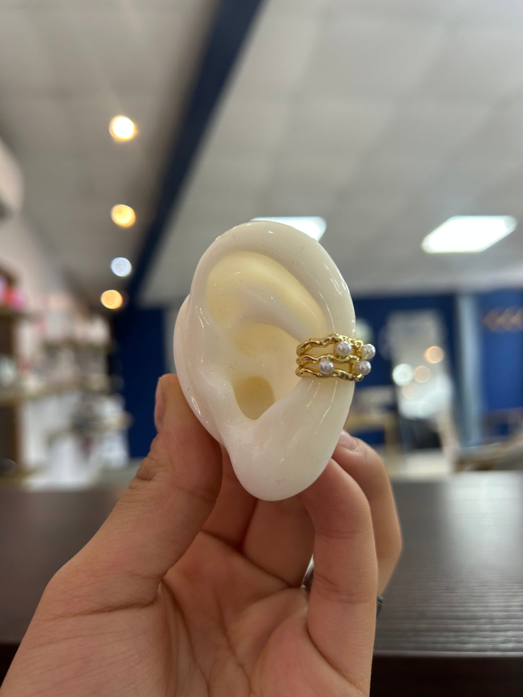 Ear Cuffs Dorados Morenos