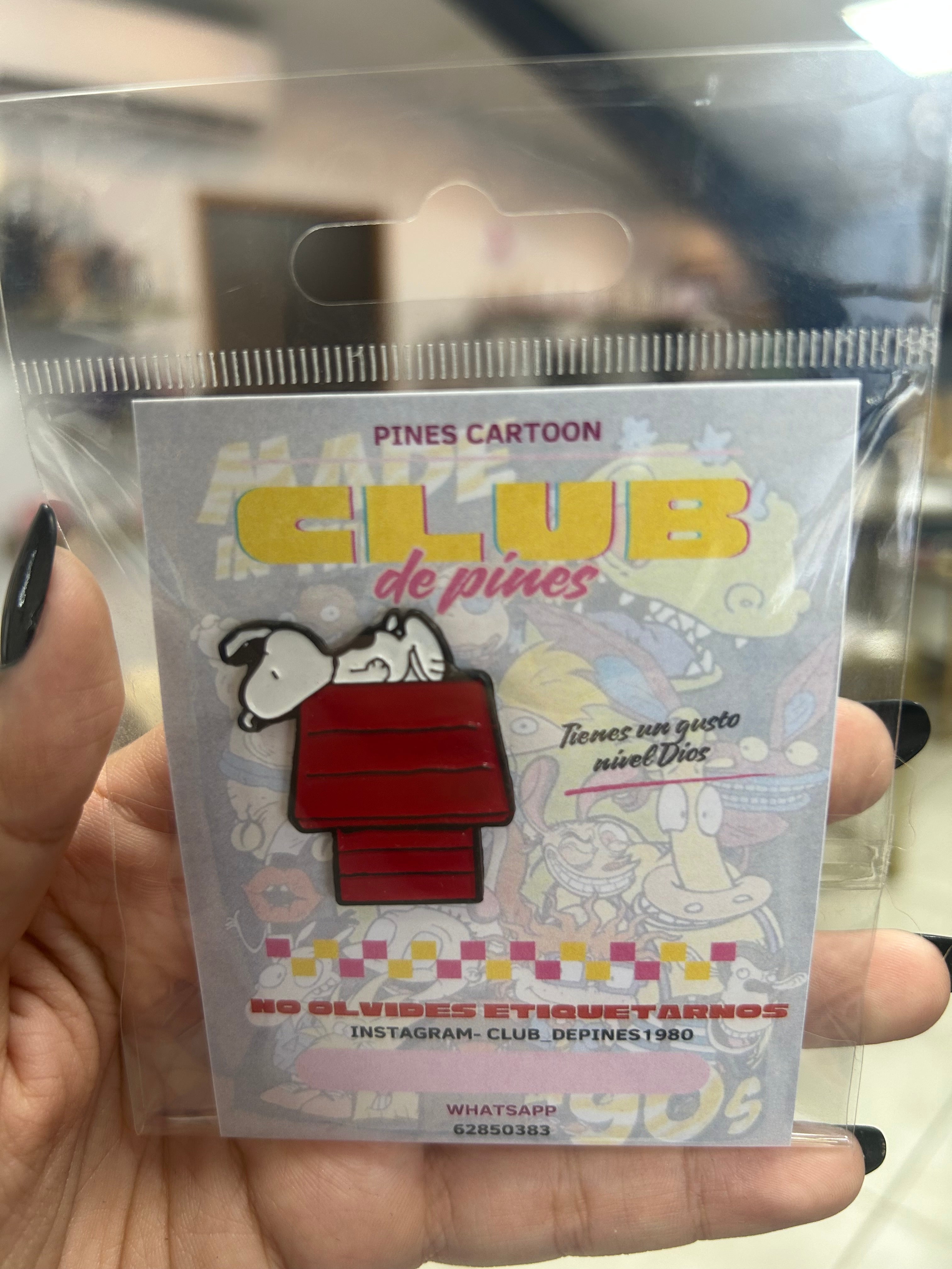 Pin Snoopy