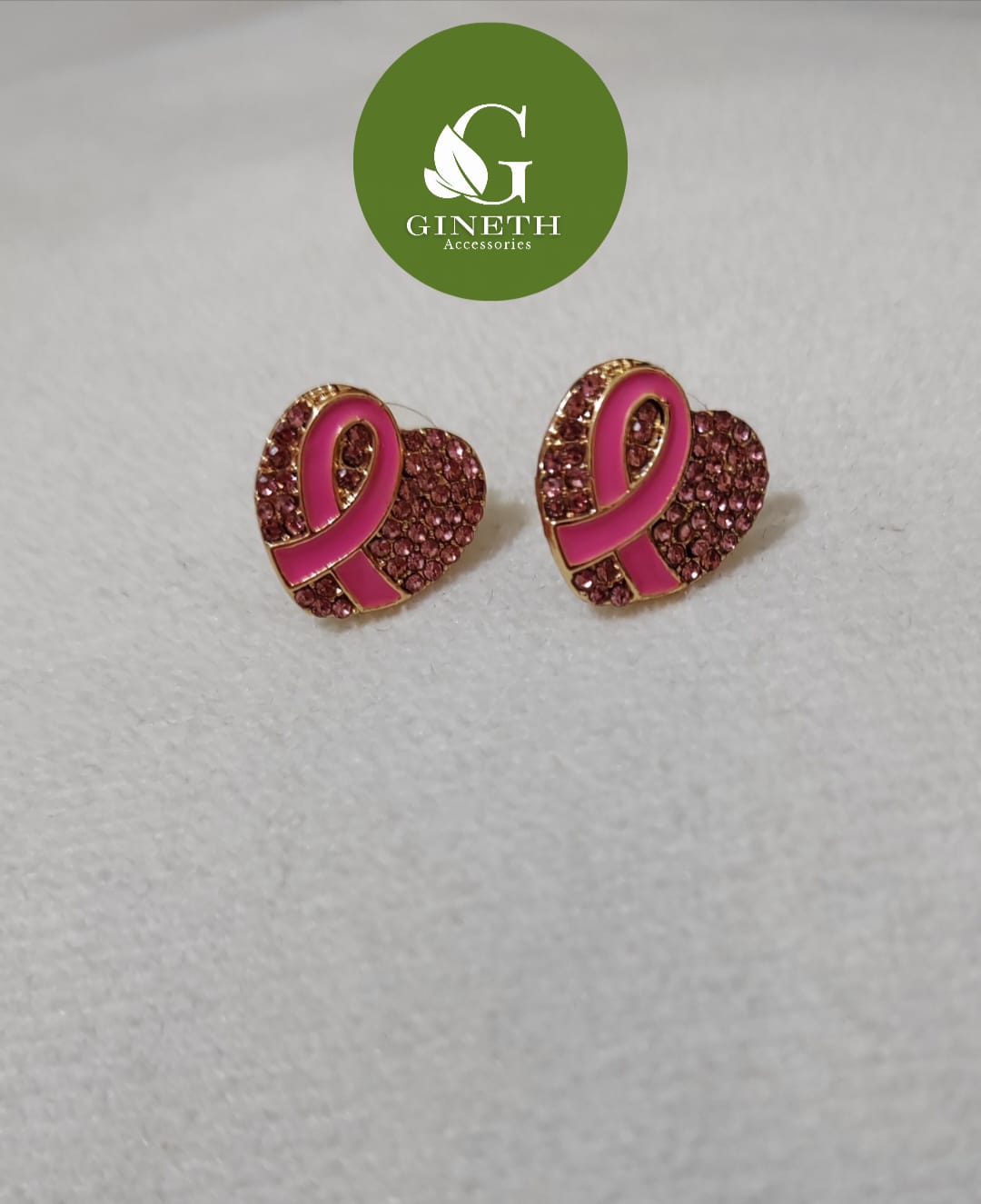 Aretes Corazón Cinta Rosada