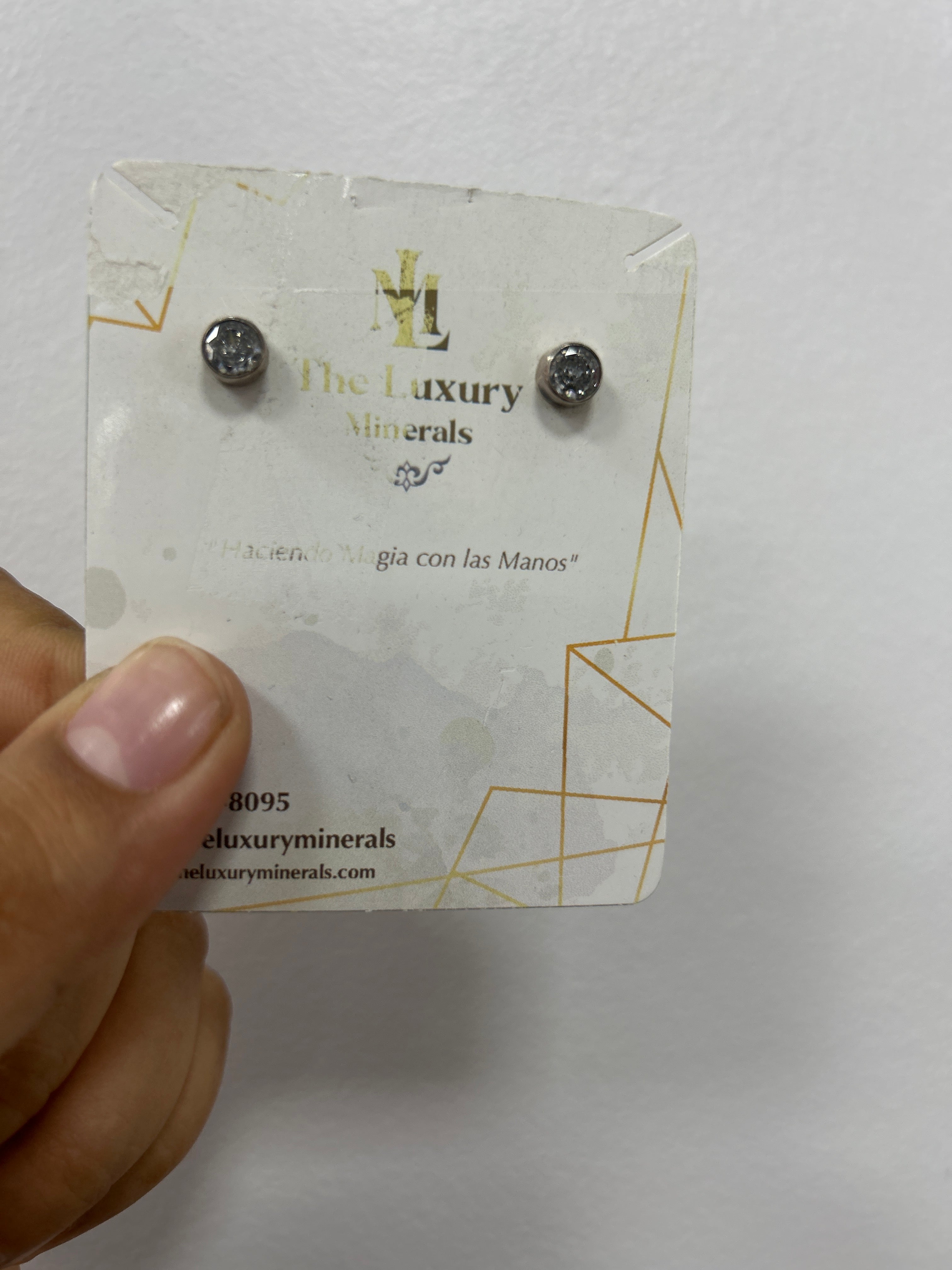 Aretes Clásicos Cristal Gri