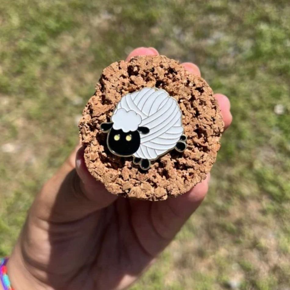 Pin “Ovejita de Lana”