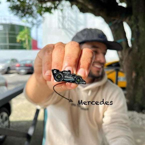 Pin Mercedes  MG F1