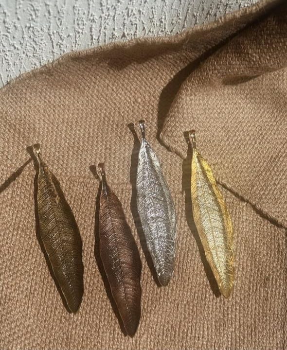 Base de Incienso Hoja Metálica