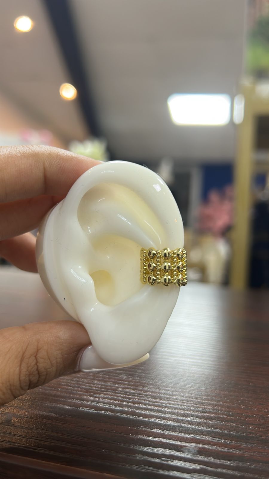 Ear Cuffs Dorados Morenos