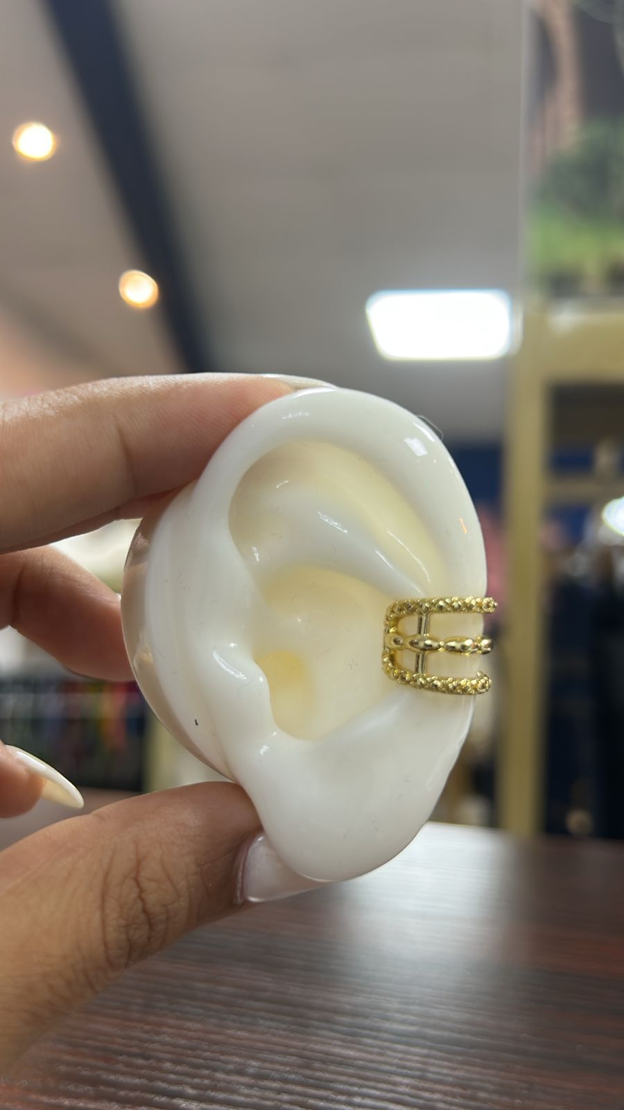 Ear Cuffs Dorados Morenos